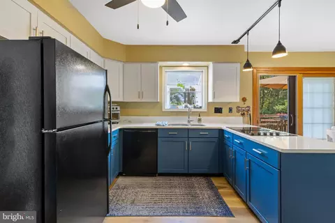 9209 Ramblebrook Rd, Nottingham, MD 21236 photo 12