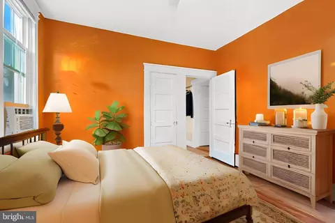 Bedroom - 617 North Bnd, Baltimore, MD 21229 photo 1 of 3