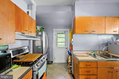 Other - 617 North Bnd, Baltimore, MD 21229 photo 6 of 8