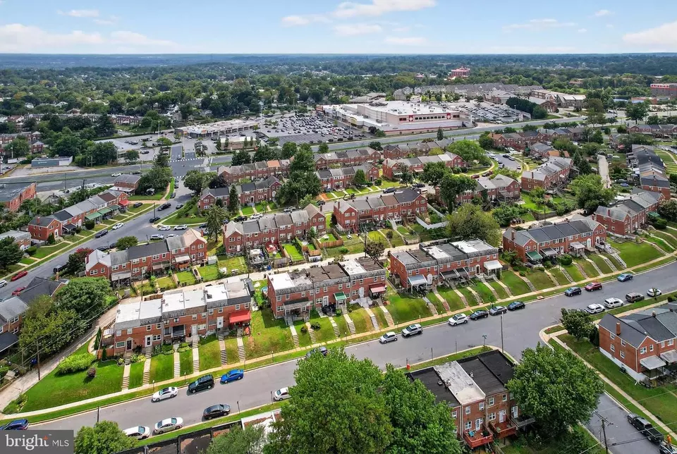 View/Area - 5427 Channing Rd, Baltimore, MD 21229 photo 2 of 3
