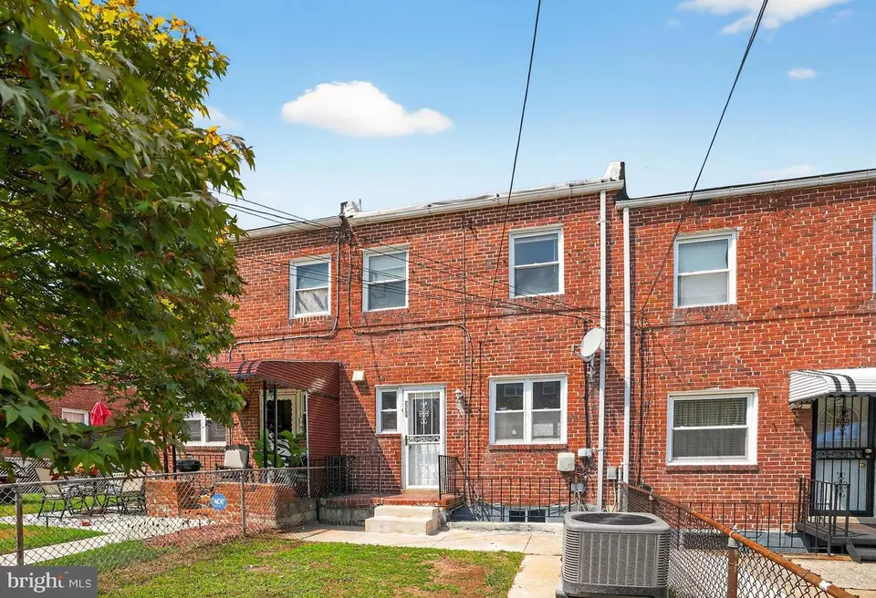 Exterior - 5427 Channing Rd, Baltimore, MD 21229 photo 3 of 3