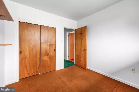 Bedroom - 1304 Heather Hill Rd, Baltimore, MD 21239 photo 2 of 4