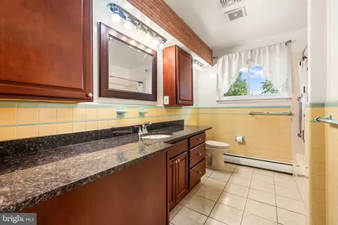 Bath - 1304 Heather Hill Rd, Baltimore, MD 21239 photo 1 of 3
