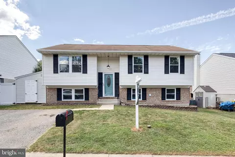 18 Upman Ct, Catonsville, MD 21228