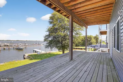 2710 6th St, Sparrows Point, MD 21219 photo 2