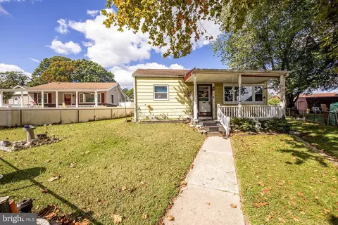 110 Compass Rd, Middle River, MD 21220