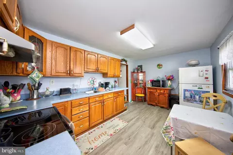 Kitchen - 110 Compass Rd, Middle River, MD 21220 photo 2 of 2