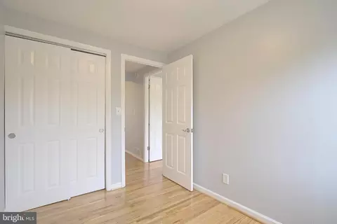 4330 Annapolis Rd, Halethorpe, MD 21227 photo 17