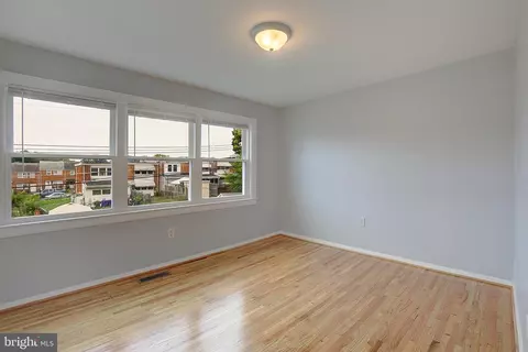 4330 Annapolis Rd, Halethorpe, MD 21227 photo 31