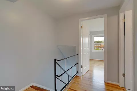 4330 Annapolis Rd, Halethorpe, MD 21227 photo 24