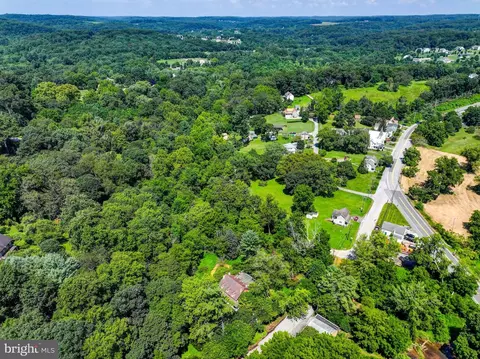 View/Area - 18848 York Rd, Parkton, MD 21120 photo 6 of 7