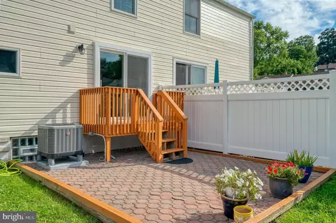 Exterior - 4 Knaves Ct, Nottingham, MD 21236 photo 6 of 6