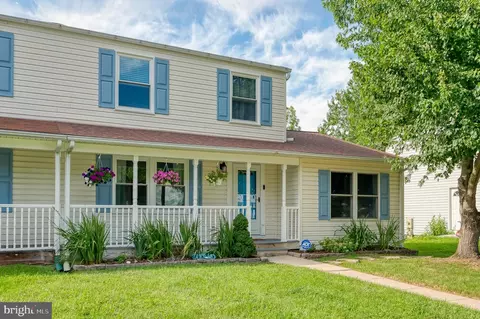 4 Knaves Ct, Nottingham, MD 21236