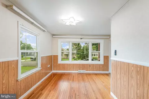 7316 Geise Ave, Sparrows Point, MD 21219 photo 5
