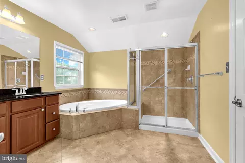 906 Gladway Rd, Middle River, MD 21220 photo 18
