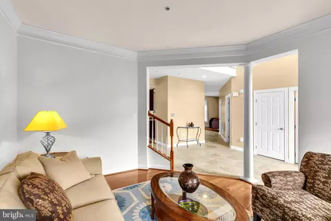 906 Gladway Rd, Middle River, MD 21220 photo 4
