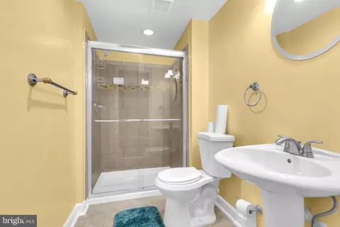 906 Gladway Rd, Middle River, MD 21220 photo 30