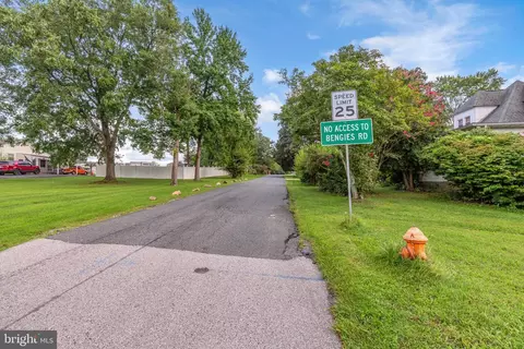 906 Gladway Rd, Middle River, MD 21220 photo 43