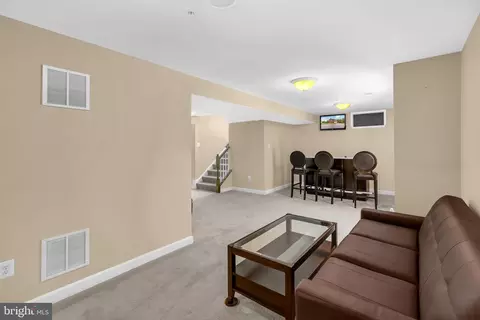 906 Gladway Rd, Middle River, MD 21220 photo 32