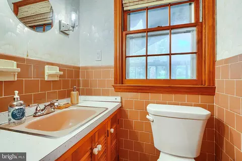 Bath - 3 Ansari Ct And Lot 8 Ansari Ct, Baldwin, MD 21013 photo 2 of 10