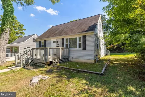 743 Leafydale Ter, Pikesville, MD 21208