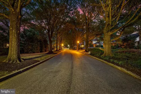 1 Kengate Ct, Baltimore, MD 21212 photo 6