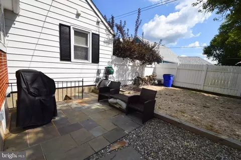 Exterior - 4233 Soth Ave, Nottingham, MD 21236 photo 9 of 12
