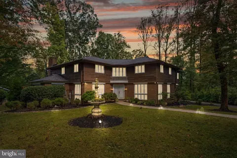 4 Bucksway Rd, Owings Mills, MD 21117