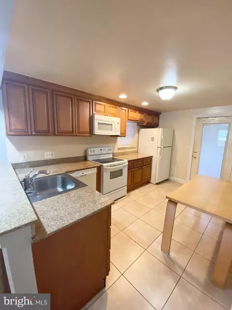 308 Mace Ave, Baltimore, MD 21221 photo 4