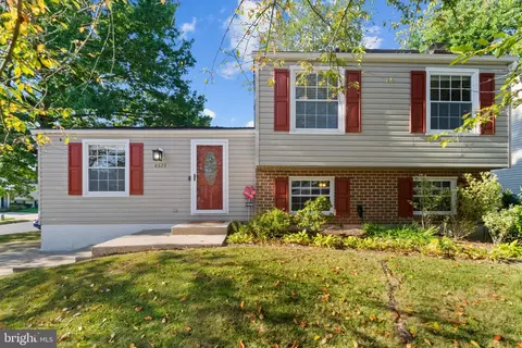 8623 Saxon Cir, Nottingham, MD 21236