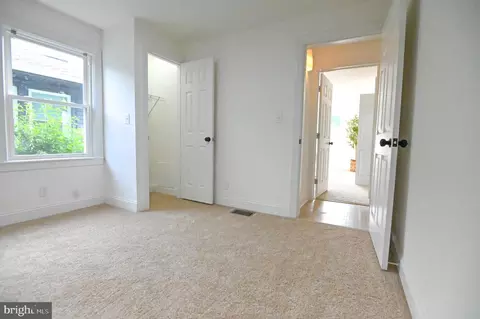 Bedroom - 209 Main St, Dundalk, MD 21222 photo 4 of 6