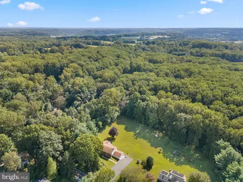 View/Area - 13406 Fork Rd, Baldwin, MD 21013 photo 2 of 3