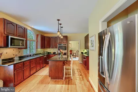 Kitchen - 9 Kincaid Ct, Baldwin, MD 21013 photo 5 of 5