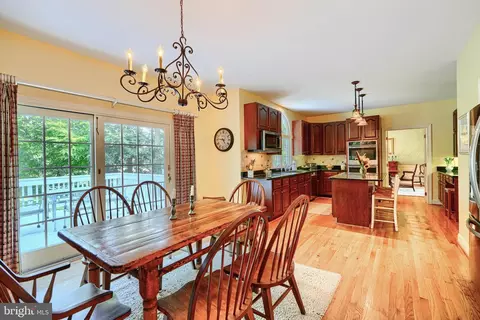 Dining - 9 Kincaid Ct, Baldwin, MD 21013 photo 4 of 4