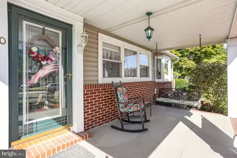 Exterior - 10 Propeller Dr, Middle River, MD 21220 photo 2 of 7