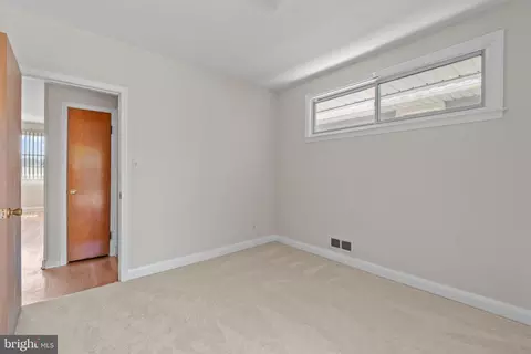 1256 Locust Ave, Halethorpe, MD 21227 photo 13