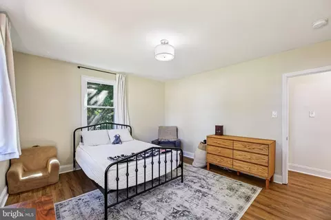Bedroom - 5201 Old Frederick Rd, Baltimore, MD 21229 photo 2 of 6