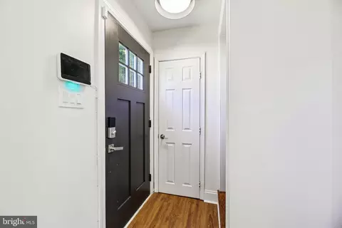 Entry Way - 5201 Old Frederick Rd, Baltimore, MD 21229 photo 1 of 2