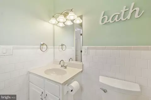 Bath - 2105 Silver Lane Rd, Essex, MD 21221 photo 1 of 4