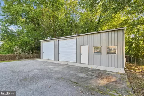 Other - 2105 Silver Lane Rd, Essex, MD 21221 photo 5 of 17