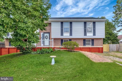 13226 Susquehanna Rd, Middle River, MD 21220