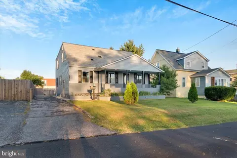 1909 August Ave, Dundalk, MD 21222 photo 2