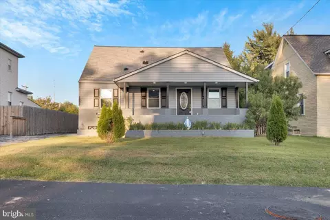 1909 August Ave, Dundalk, MD 21222