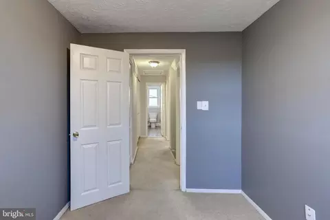 Entry Way - 1129 Circle Dr, Halethorpe, MD 21227 photo 2 of 2