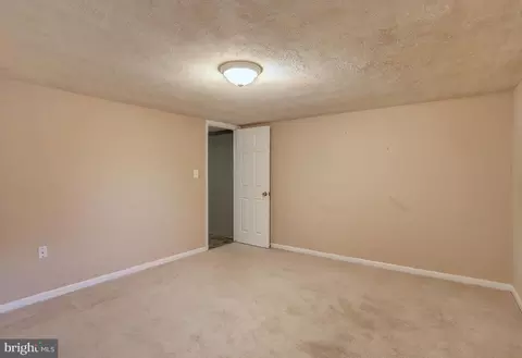 Bedroom - 1129 Circle Dr, Halethorpe, MD 21227 photo 4 of 4
