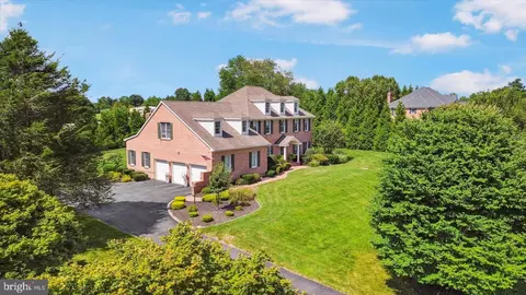 View/Area - 14006 Fox Run Ct, Phoenix, MD 21131 photo 2 of 10