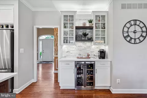 Kitchen - 14006 Fox Run Ct, Phoenix, MD 21131 photo 8 of 9
