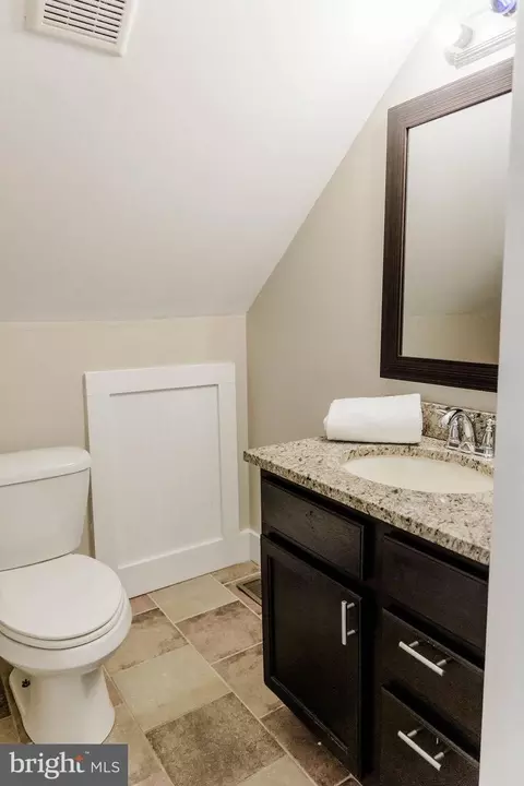 1923 Brady Ave, Halethorpe, MD 21227 photo 19