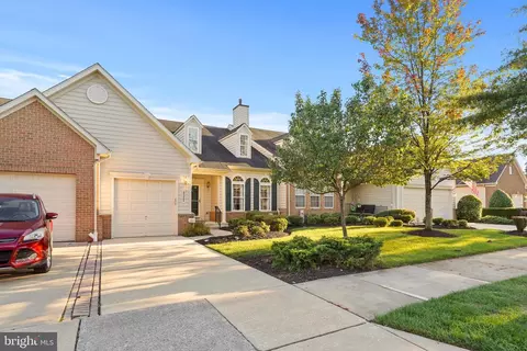 8525 Meadowsweet Rd #8525, Pikesville, MD 21208