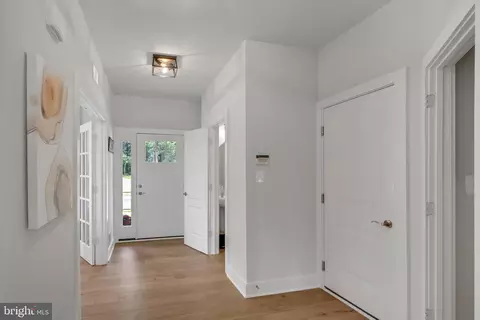 Entry Way - 5703 Allender Rd, White Marsh, MD 21162 photo 5 of 13